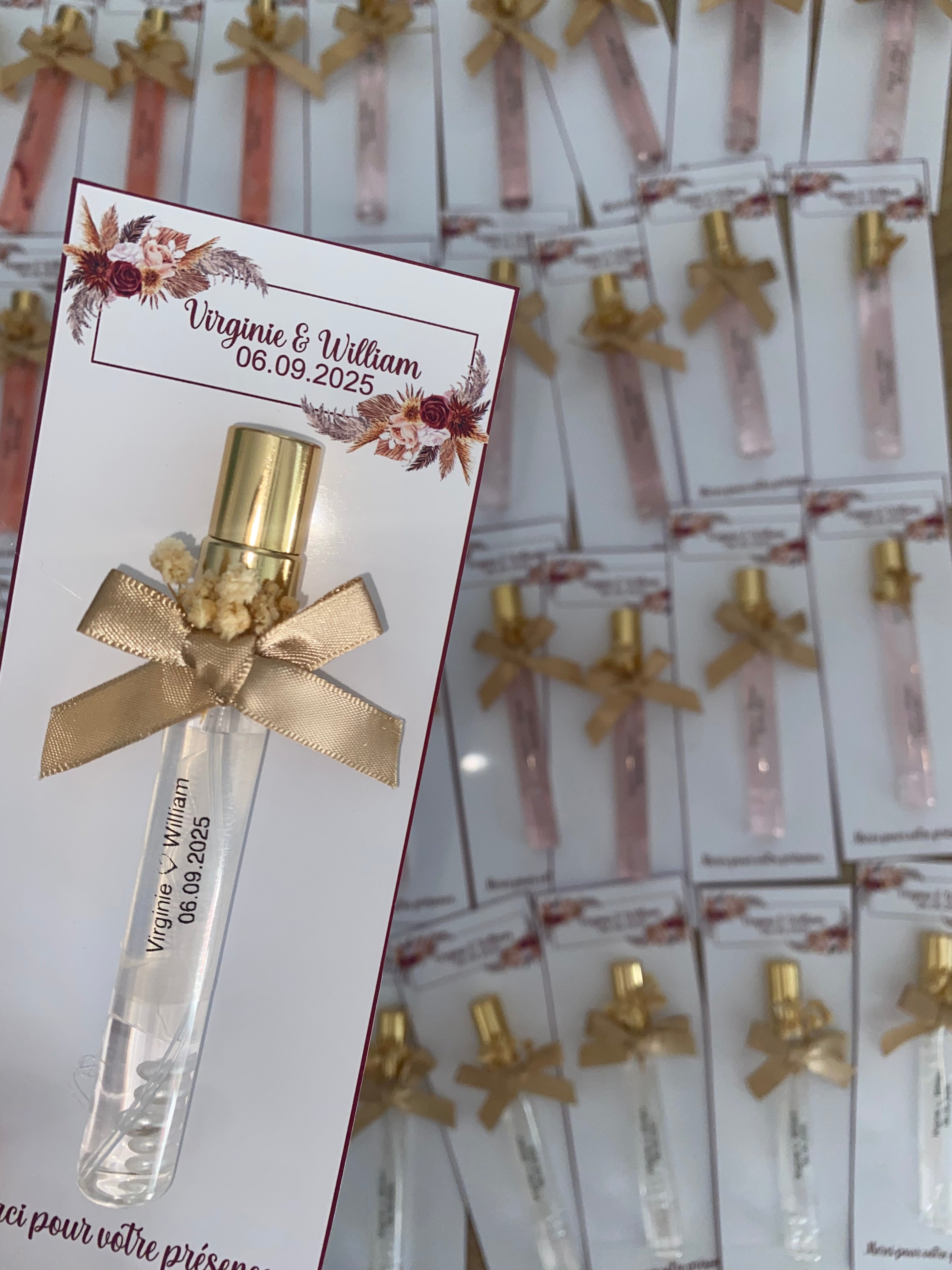 Carte de bienvenue avec fiole Parfum